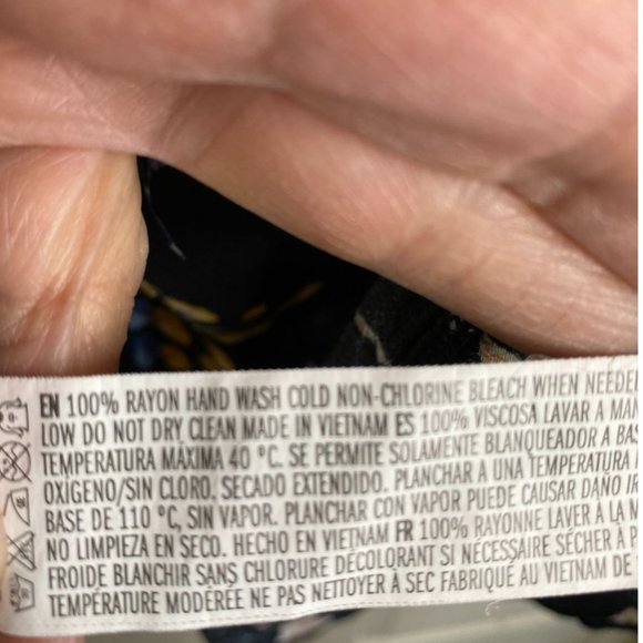 Forever 21 Womens Multicolored Ditsy Print V-Neck Romper with Overlay Size M - Picture 4 of 10